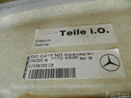 Mercedes-Benz A 219 690 0050 7J36 / A21969000507J36 CLS (C219) 2006 Stogo apmušalas, apdaila