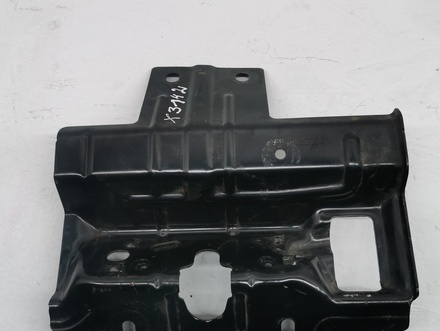 Opel 9838132280 Astra L Hatchback 2023 Bracket for lock carrier