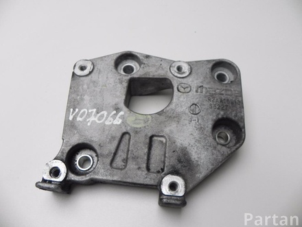 Mazda R2AA15810 3 (BL) 2010 Bracket