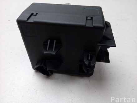 Mercedes-Benz A 207 905 71 01 / A2079057101 C-CLASS (W204) 2012 lock cylinder for ignition