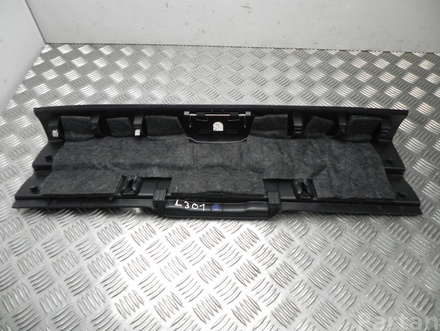 Audi 8V4 863 471 F / 8V4863471F A3 Sportback (8VA, 8VF) 2015 Cover for lock carrier