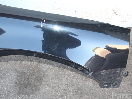 Volvo XC90 I 2010 Wing right side