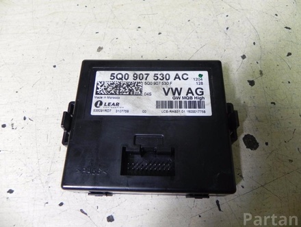 Audi 5Q0 907 530 AC, 5Q0 907 530 F / 5Q0907530AC, 5Q0907530F A3 (8V1, 8VK) 2014 Diagnose-Interface für Datenbus Gateway