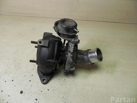 Toyota 17201-0N030 / 172010N030 AURIS (_E15_) 2008 Turbocompresor