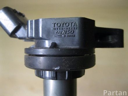 Toyota 90919-02252 / 9091902252 AVENSIS Estate (_T27_) 2013 Ignition Coil