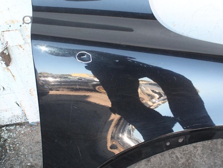 Volvo XC90 I 2010 Wing right side