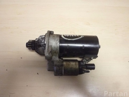 Volkswagen 02M 911 023 C / 02M911023C PASSAT (362) 2011 Starter