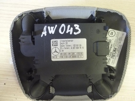 Mercedes-Benz A 221 820 75 10 / A2218207510 S-CLASS (W221) 2007 Interruptor de señal acústica