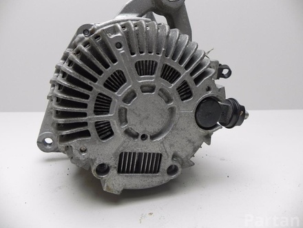 Mazda A2TJ0881 3 (BL) 2010 Alternador