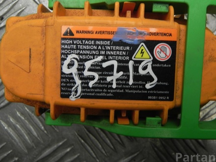 Renault 993B10952R ZOE (BFM_) 2013 Fuse