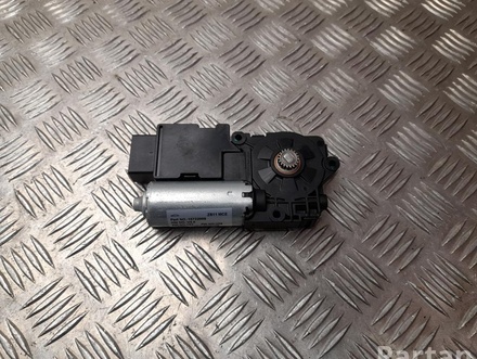 MG 10722009, NRFU002001 ZS EV 2022 Sliding roof motor